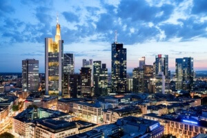 Skyline am Abend Frankfurt am Main